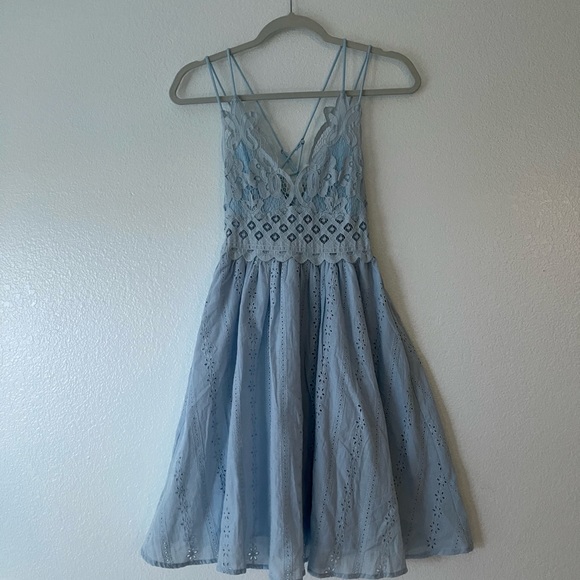Cookies Clothing Co. Ice Blue Lace sundress! NWT - Picture 4 of 5